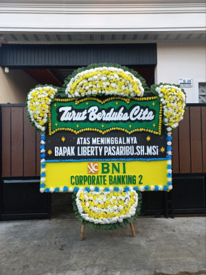 Papan Bunga Duka di Kembang Janggut