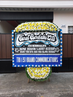 Papan Bunga Duka di Kembang Janggut